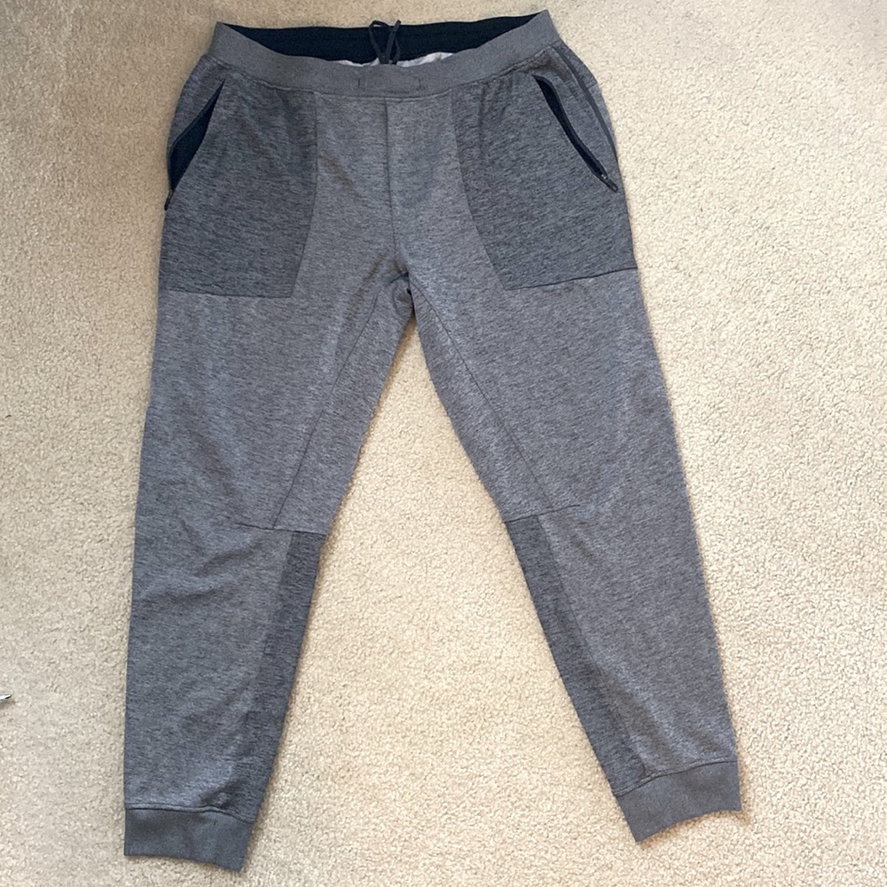 lululemon Textured Tech Joggers